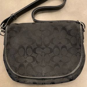 Coach shoulder bag